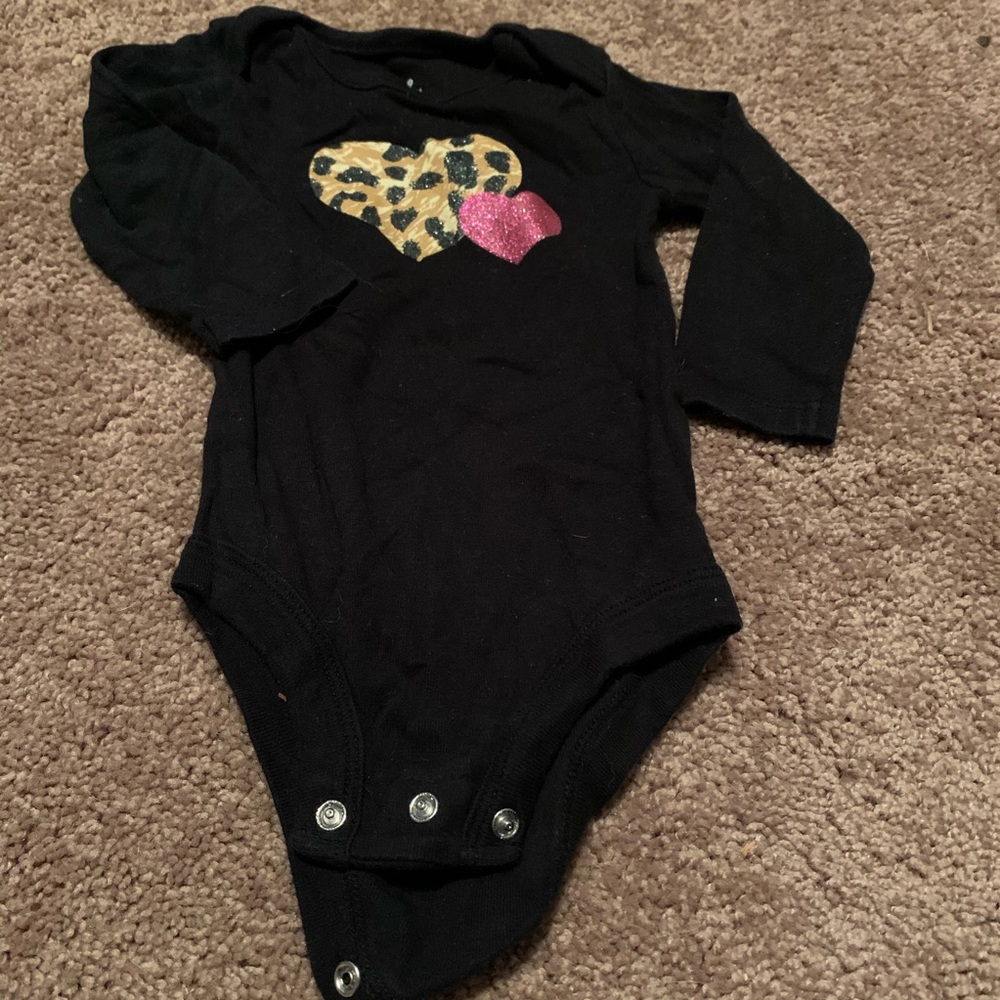 Leopard print heart onesie 4 for 10